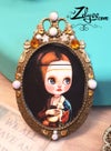 'Lady with the ermin'#2 : Resin-cured cameo brooch
